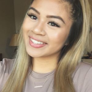 Meet your Posher, Monica